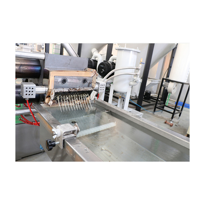 工場供給のペレタイジングを施す機械をリサイクルしている実用的な専門の良質の高性能ペット